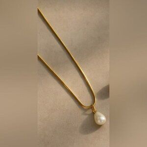 Pearl necklace Q164